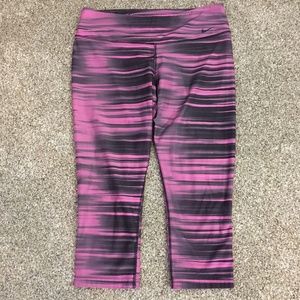 Nike Dri-Fit Capri Leggings Pants, Sz L